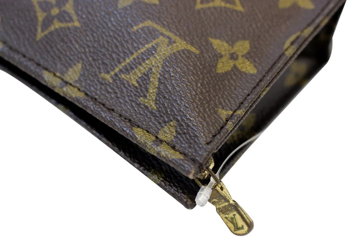 LOUIS VUITTON Monogram Poche Toilette 15 Cosmetics Pouch