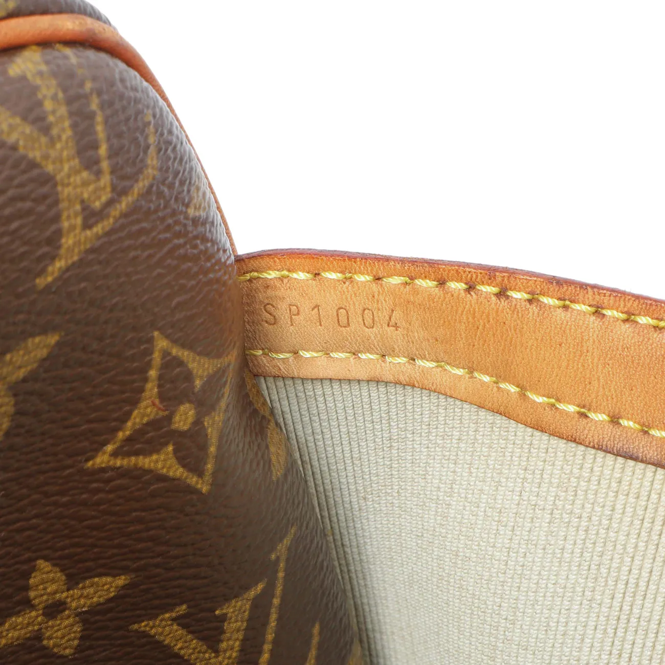 Louis Vuitton Monogram Reporter PM