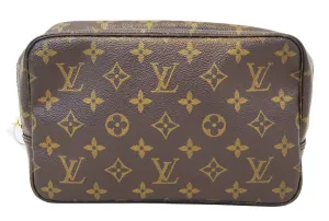 LOUIS VUITTON Monogram Trousse Toilette 23 Pouch