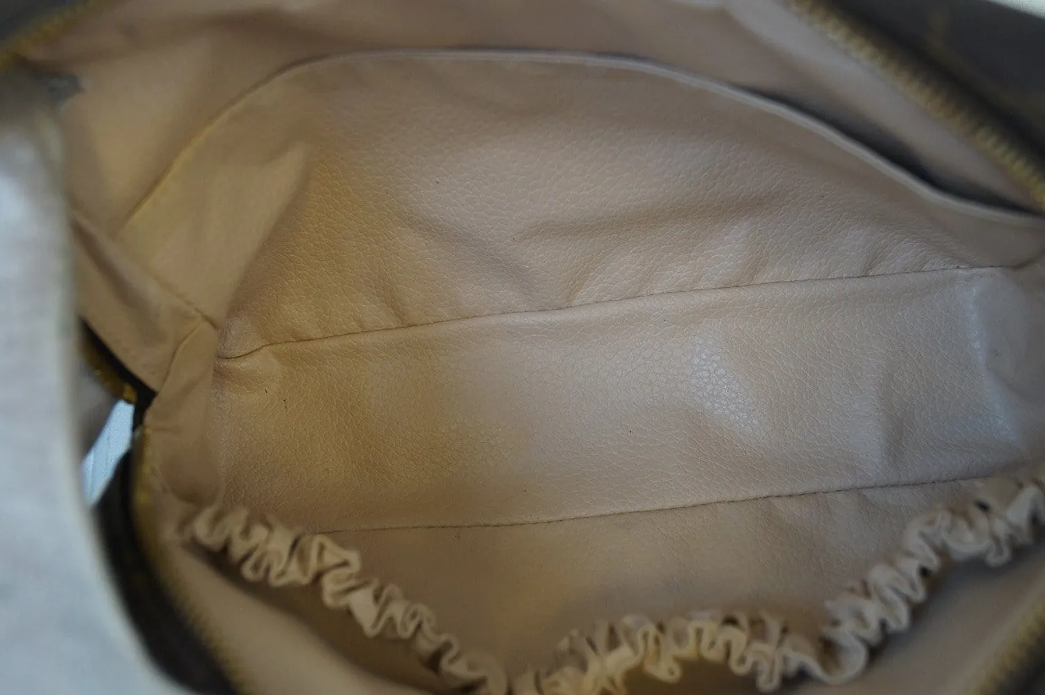 LOUIS VUITTON Monogram Trousse Toilette 23 Pouch