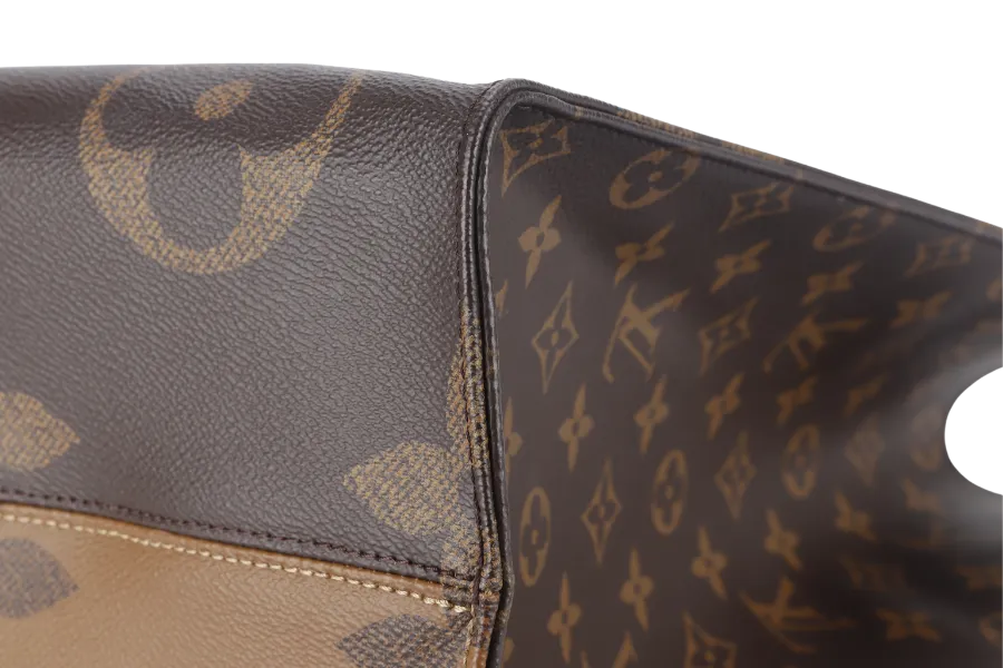 LOUIS VUITTON ONTHEGO GM (M44576) MONOGRAM GIANT CANVAS GOLD HARDWARE WITH DUST COVER AND BOX