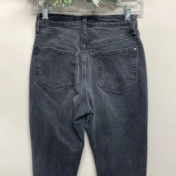 Mavi Star High Waist Mom Jean Black Wash Denim Style 101077-33944 Size 25x29