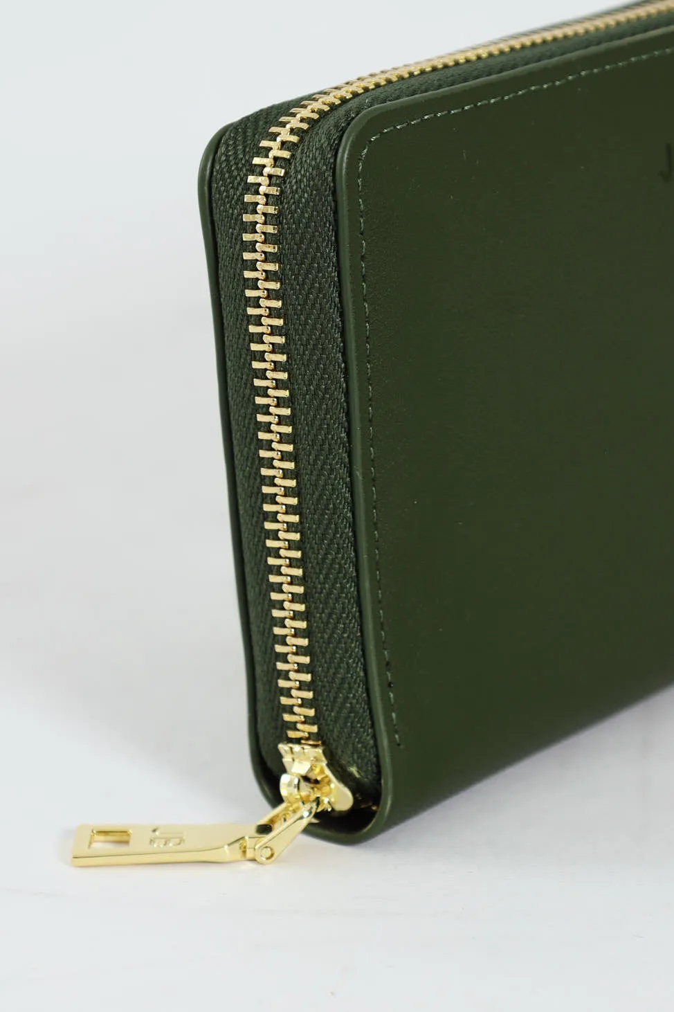 Meryl Smooth Zip Around Purse - Green