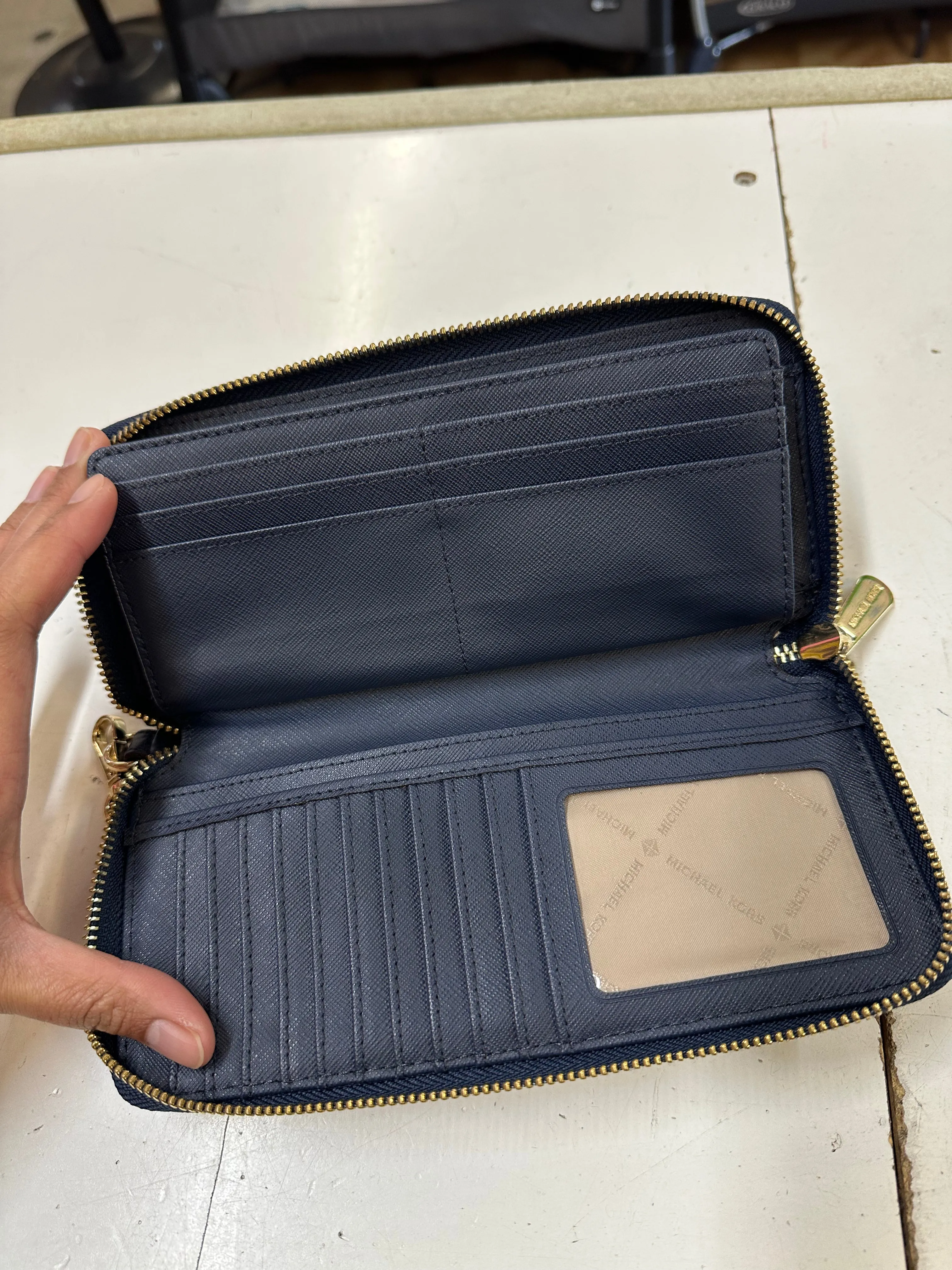 Mickael Kors Wristlet, Blue