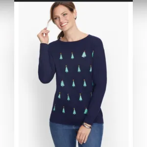 NWOT TALBOTS SUPER SOFT HOLIDAY TREE SWEATER