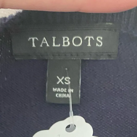 NWOT TALBOTS SUPER SOFT HOLIDAY TREE SWEATER