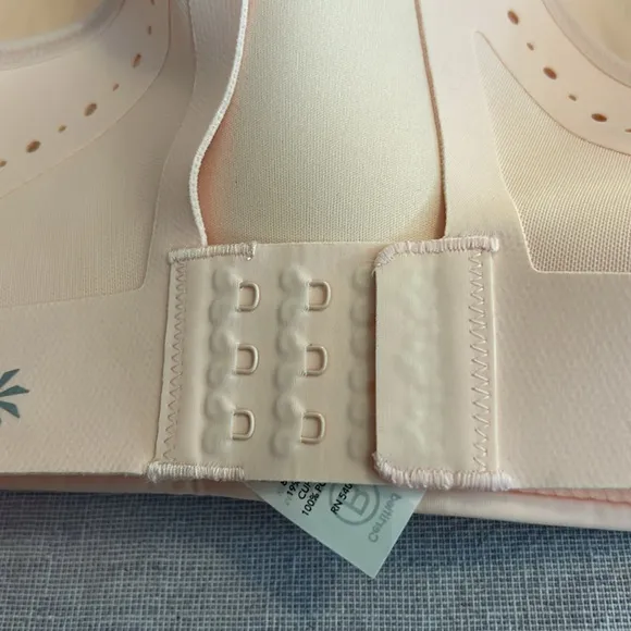 NWT Athleta bra