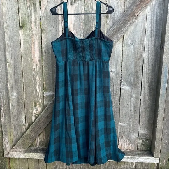 NWT Torrid MIDI Plaid Button Front DressTeal Black Size 12 (Torrid 0)