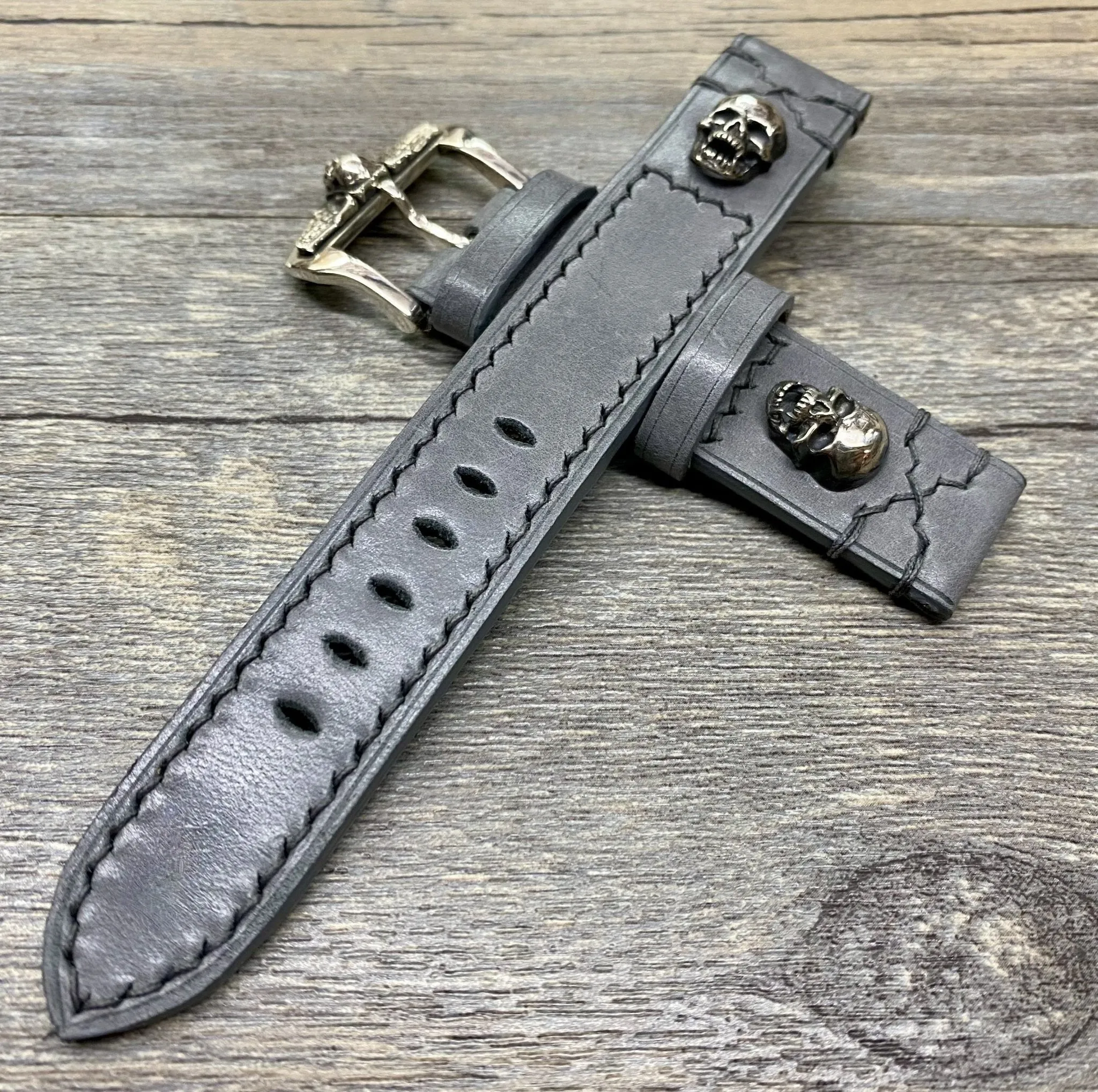 Personalised Gray Leather Watch Straps 20mm, Vintage Wrist Watch Band with Sterling Silver 925 Skull Stud and Buckle, 22mm Watch Straps, Gift Idea for Boyfriend