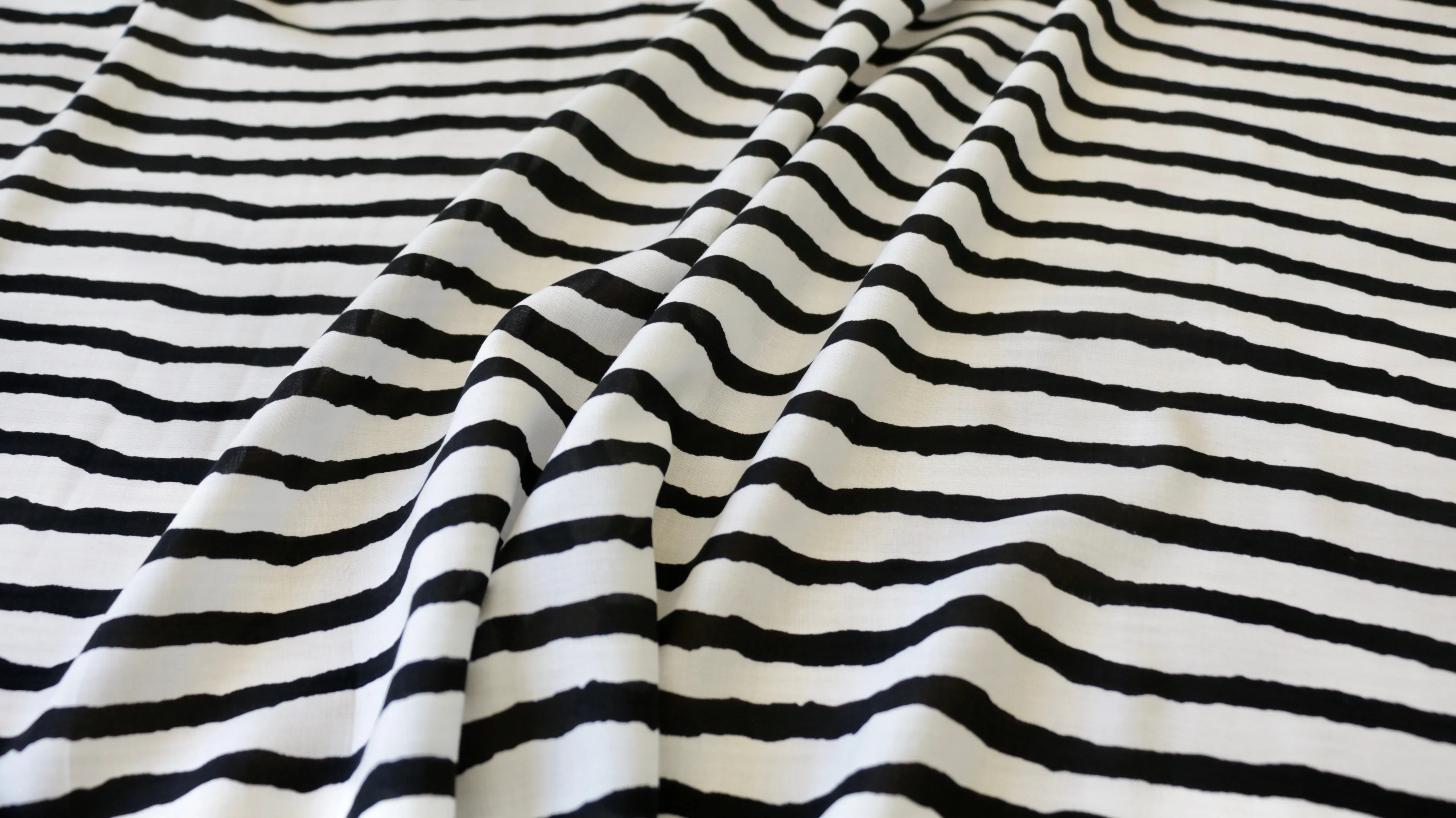 REMNANT  0.55m x 1.50m - VISCOSE LAWN FABRIC - Stripe design