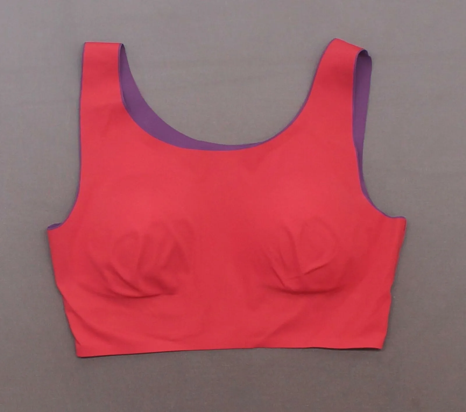 Rhonda Shear Women's Invisible Body Leisure Bra With Contrast Trim
