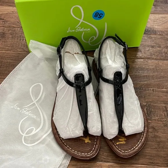 Sam Edelman Gigi Kids Black Patent Size 4