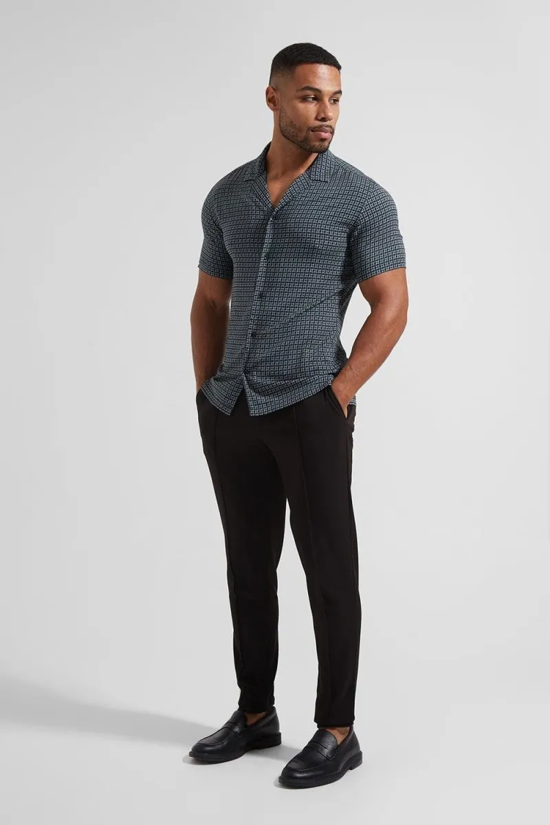 Shape Shift Printed Short Sleeve Shirt