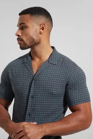 Shape Shift Printed Short Sleeve Shirt