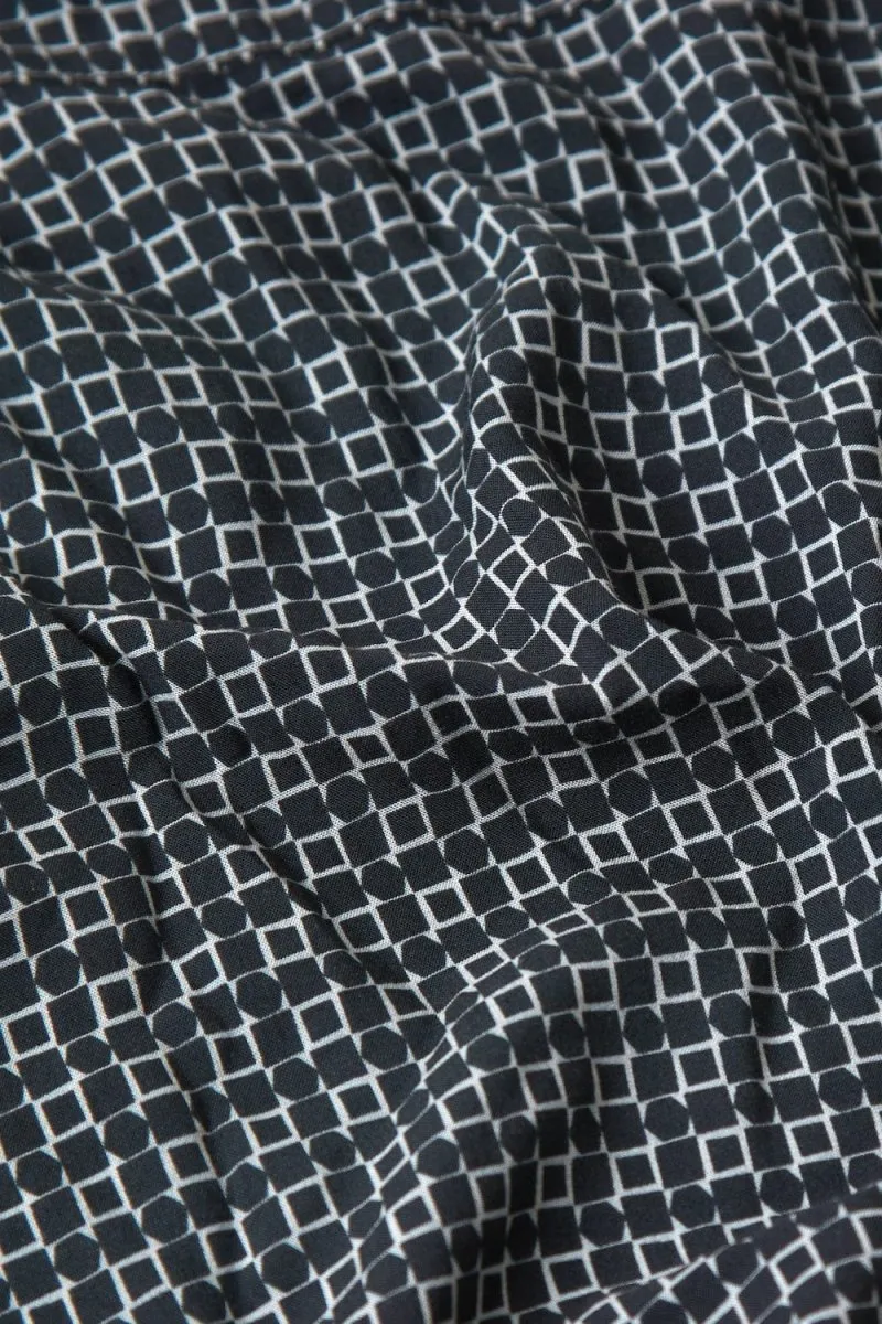 Shape Shift Printed Short Sleeve Shirt