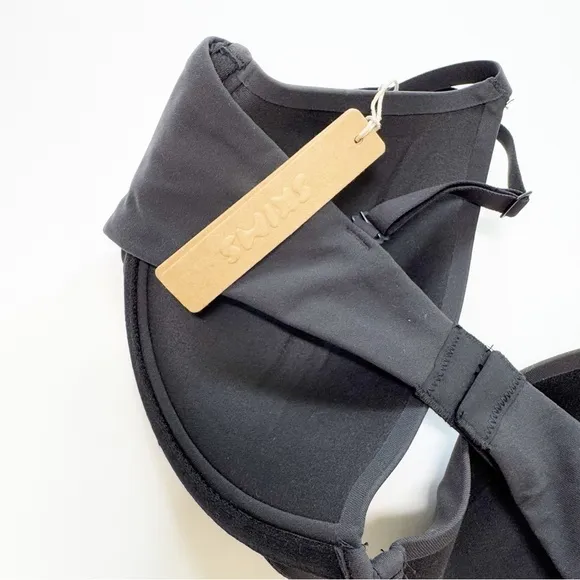 Skims‎ Plunge Scoop Fits Everybody Black Onyx Bra 34D