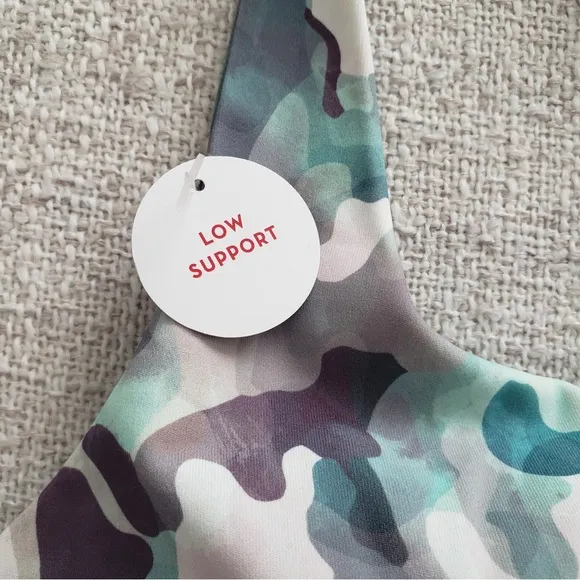 SPANX New Printed Low Impact Sports Bra M Camo