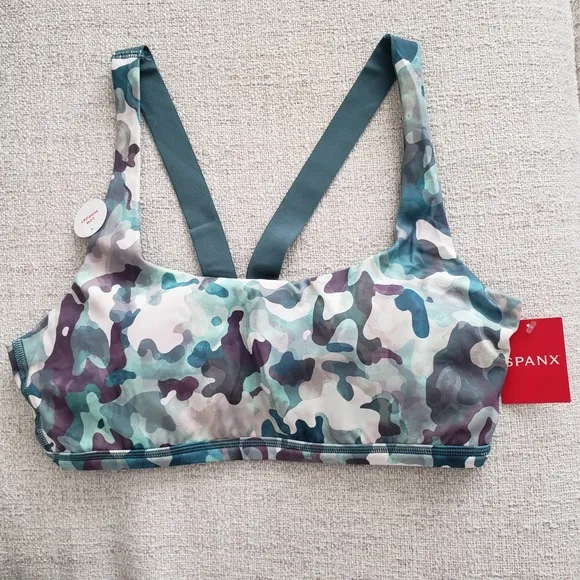 SPANX New Printed Low Impact Sports Bra M Camo