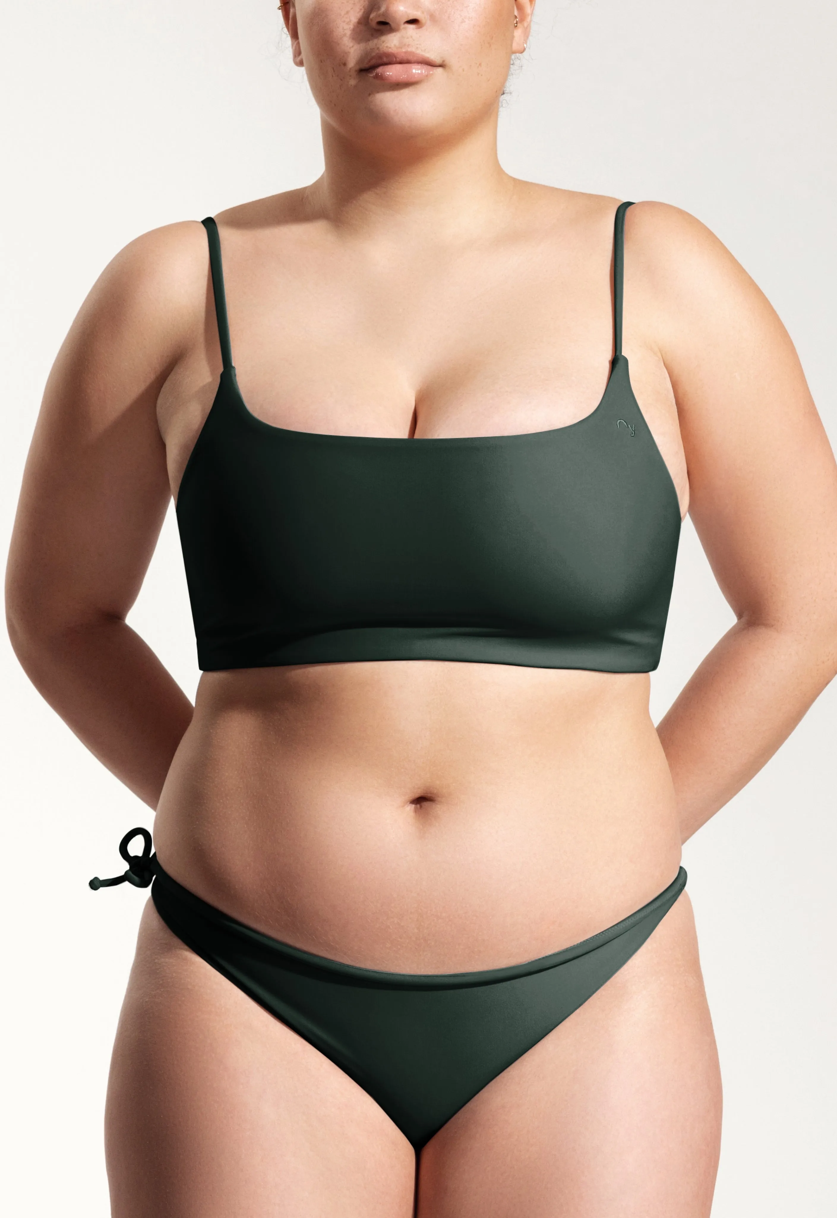 Surf Bikini Top "Buri" in night green