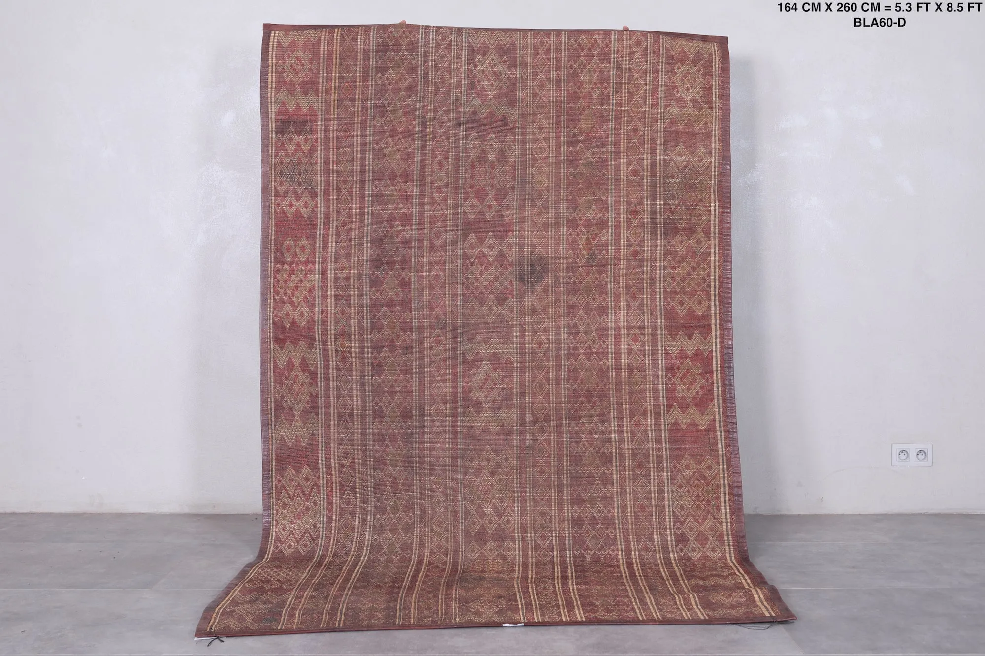 Tuareg rug 5.3 X 8.5 Feet