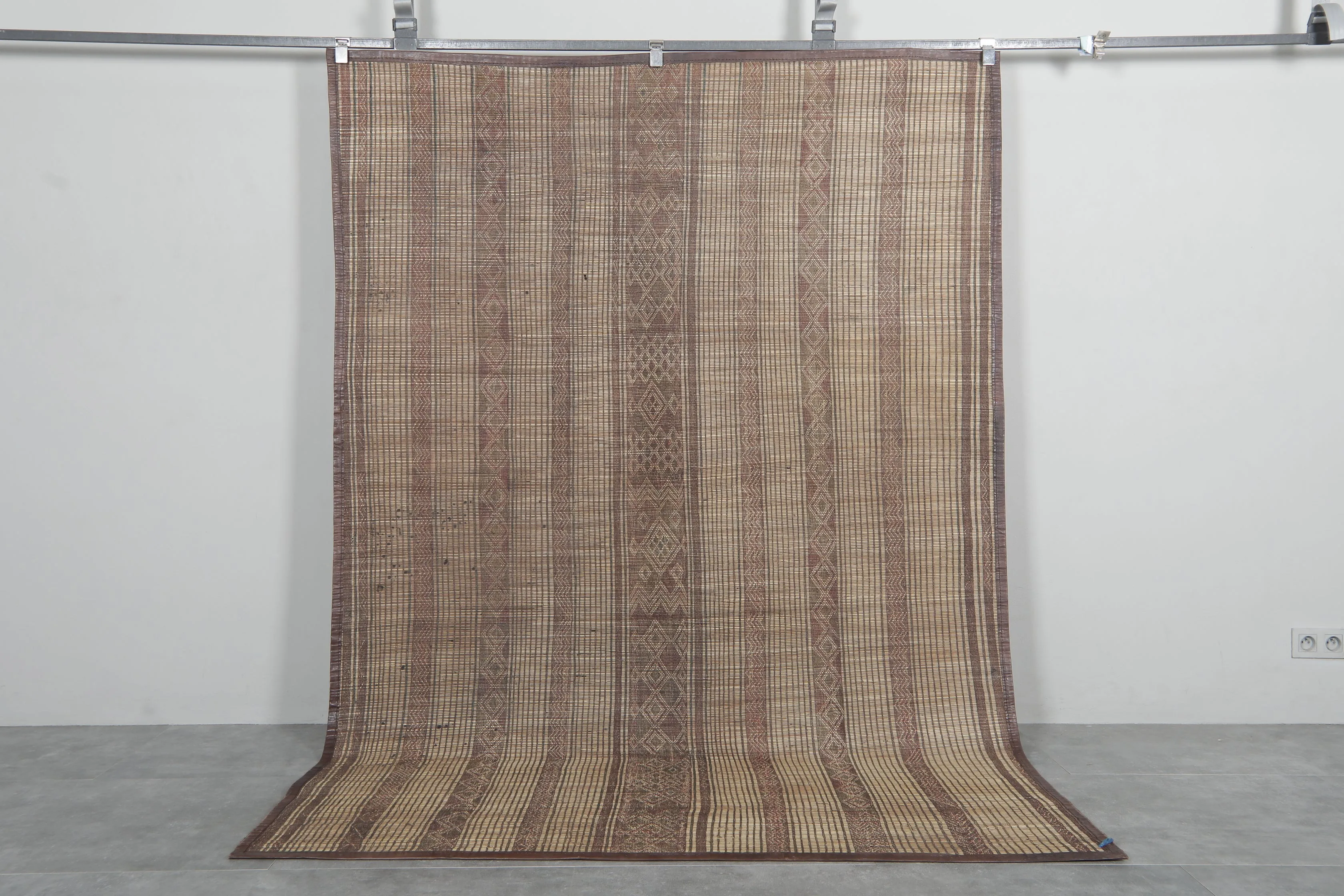 Tuareg Rug 5.9 X 8.5 Feet