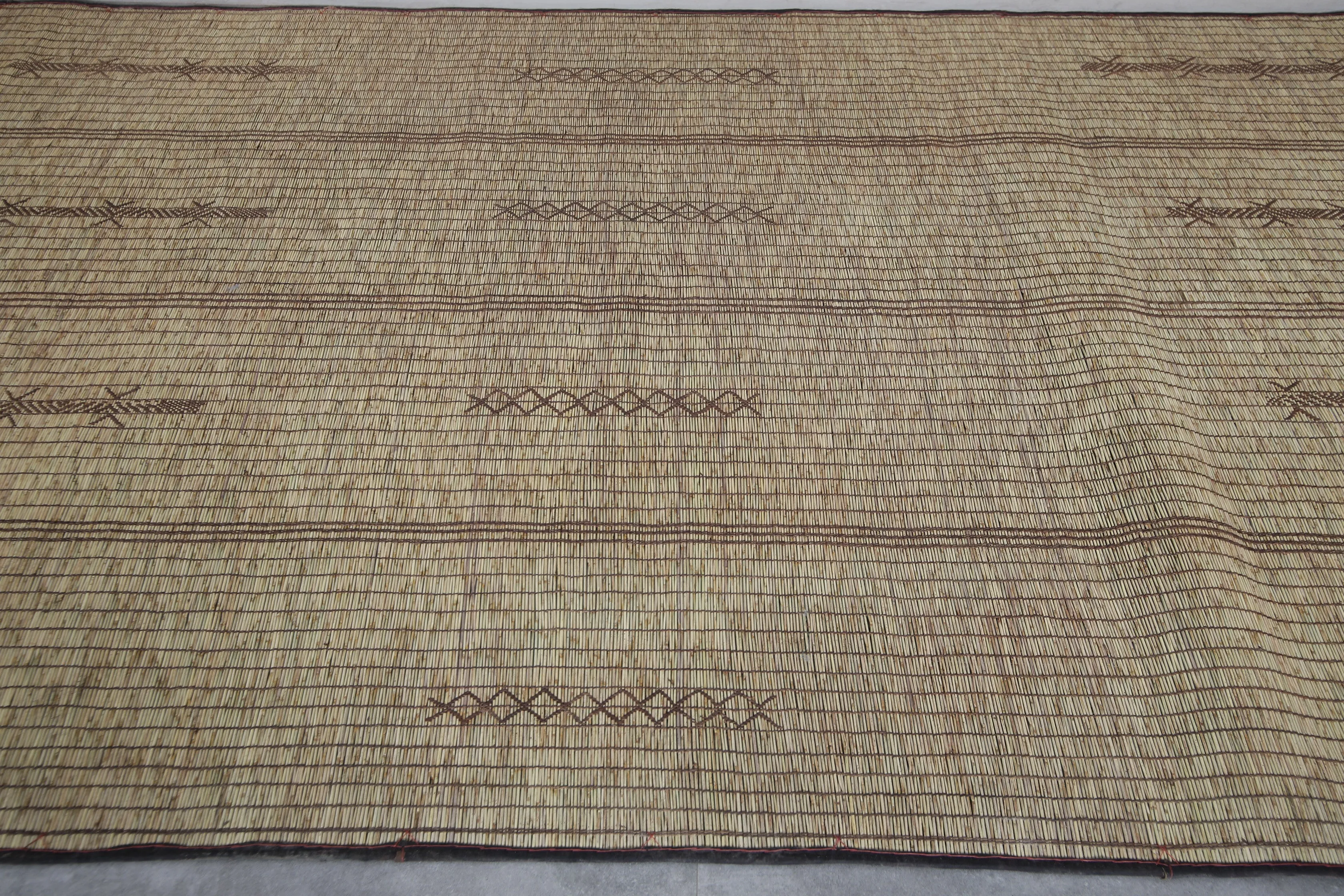 Tuareg rug 6.4 X 10.1 Feet