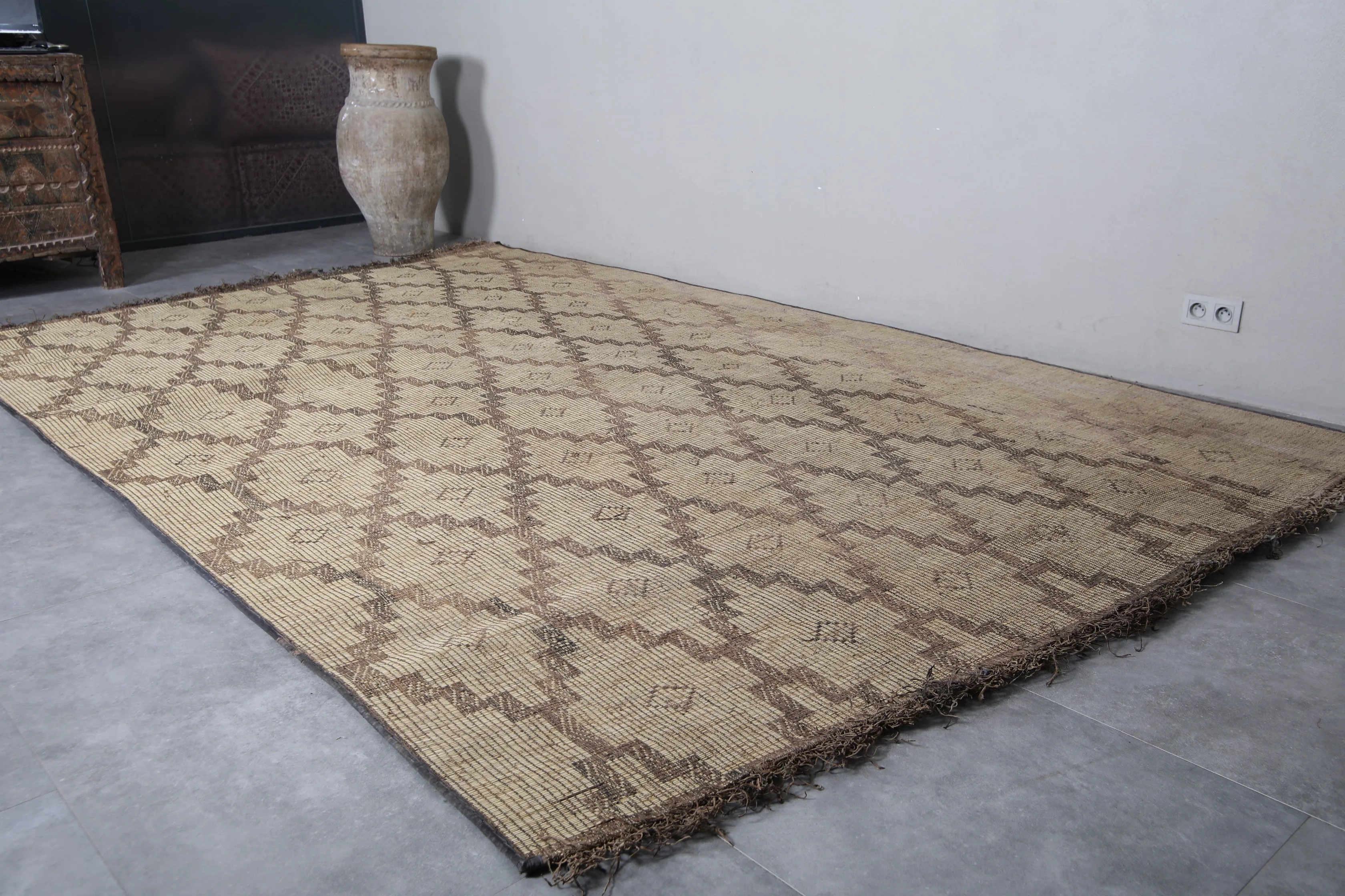 Tuareg rug 8.1 X 12.7 Feet