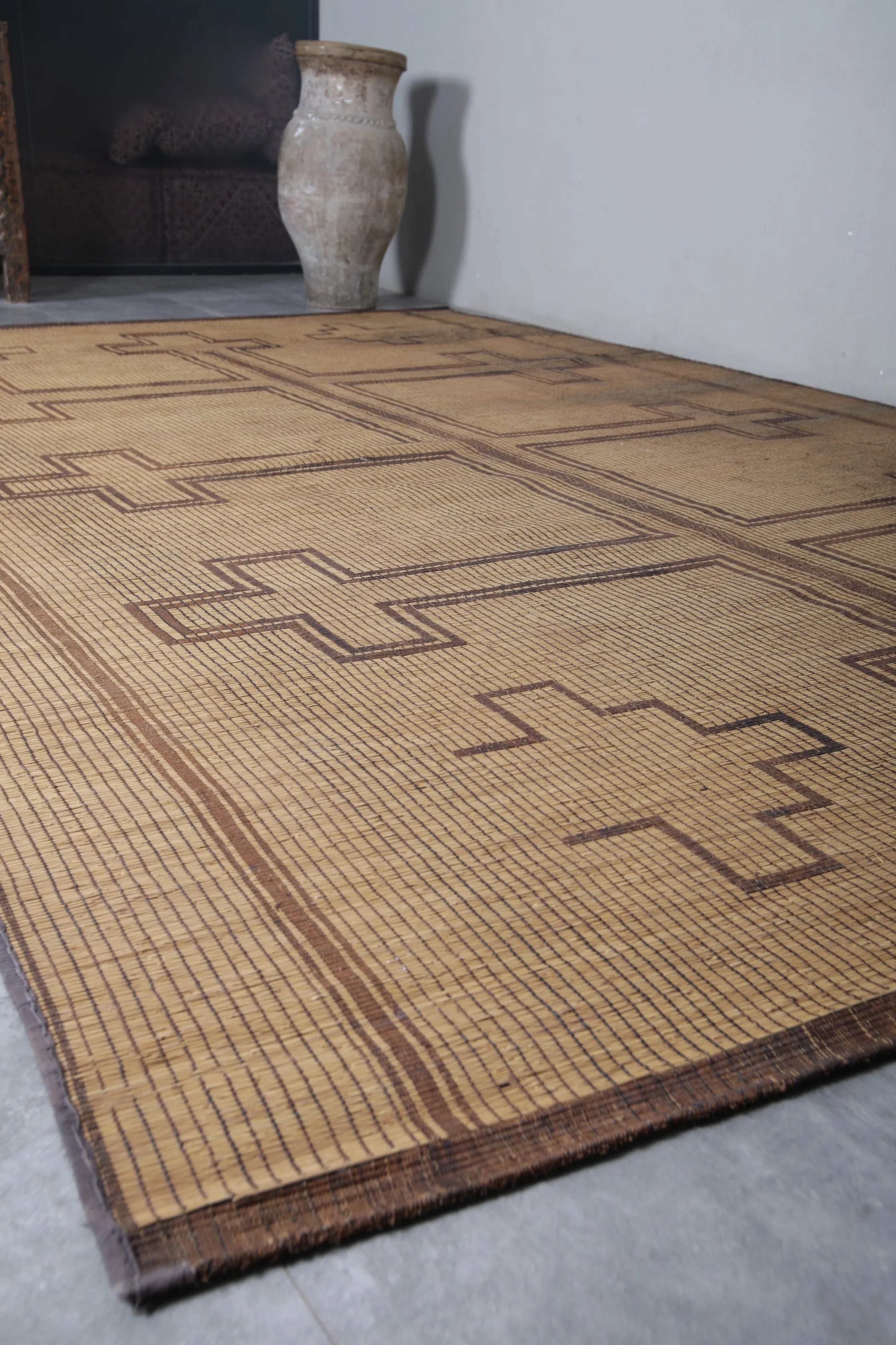 Tuareg rug 9.4 X 13.2 Feet