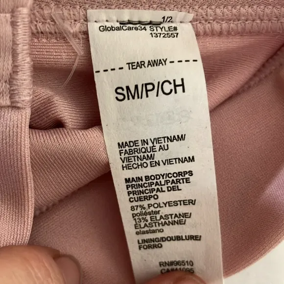 Under Armour Athletic/Athleisure Sports Bra, NWT!