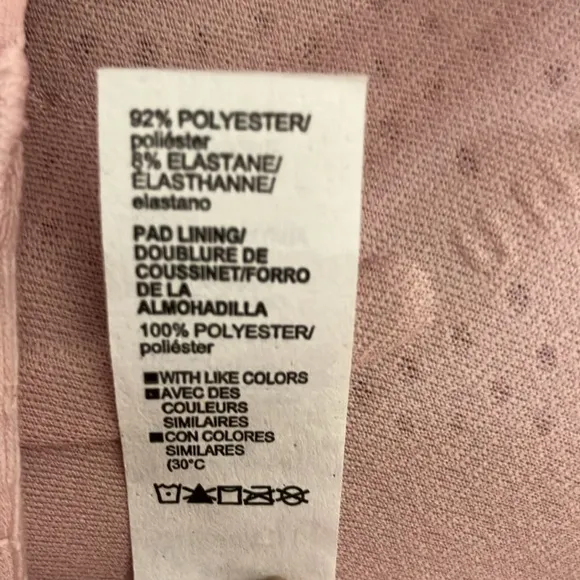 Under Armour Athletic/Athleisure Sports Bra, NWT!