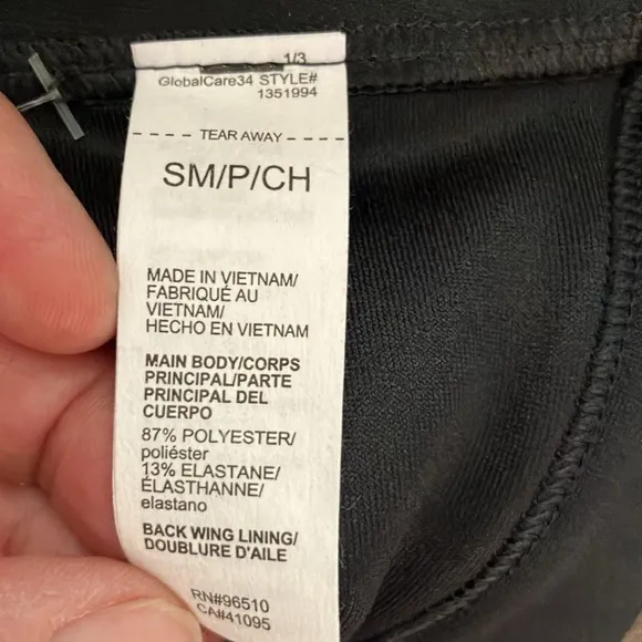 Under Armour Athletic/Athleisure Sports Bra, NWT!