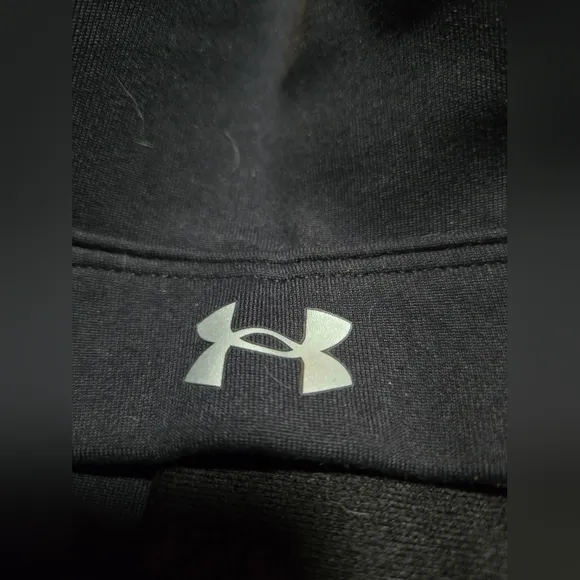 Under Armour Women's Black Sports Bra XL. NWT