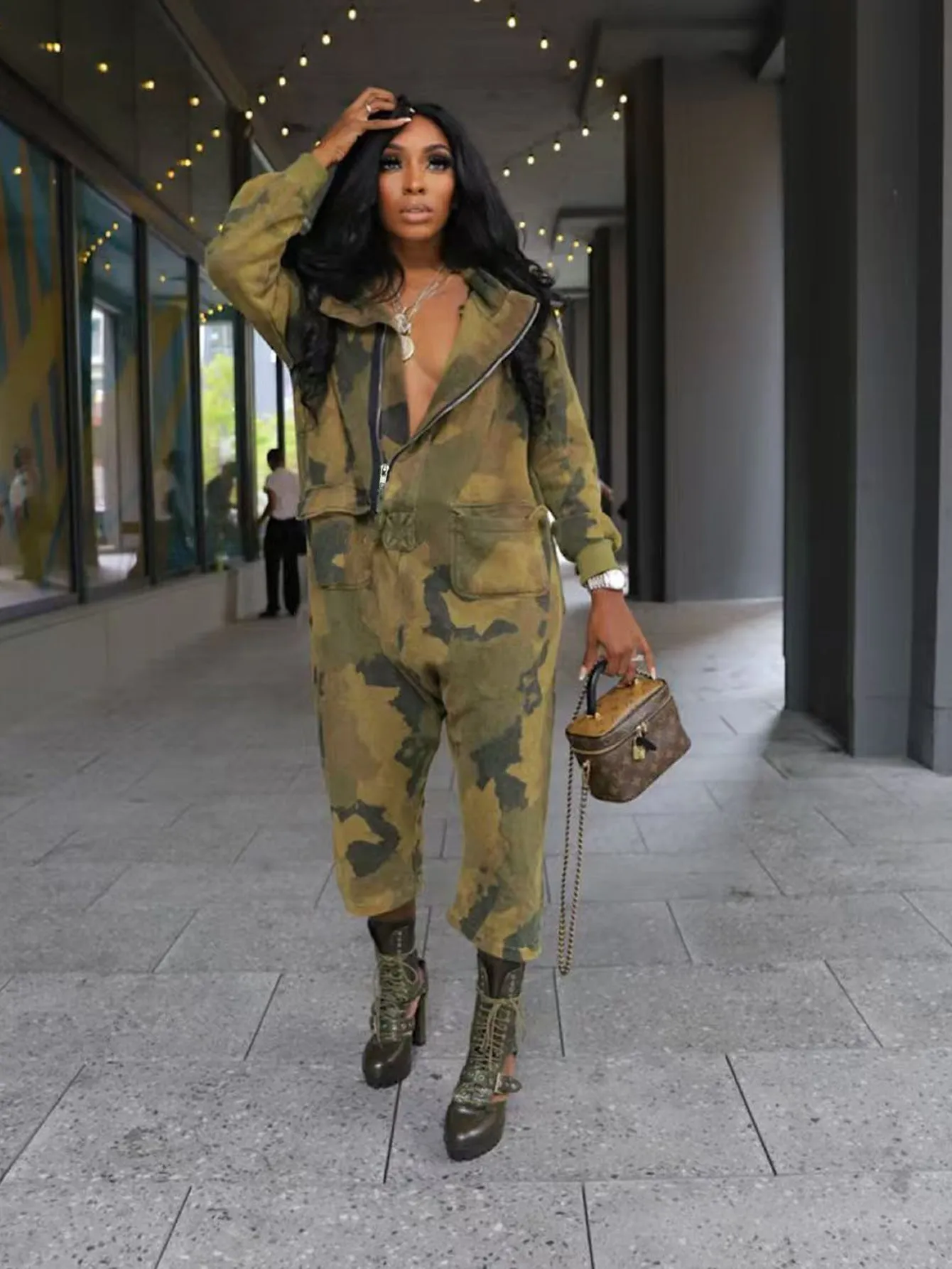 Urban Street-Style Camouflage Utility Zip-Up Jumpsuit with Pockets