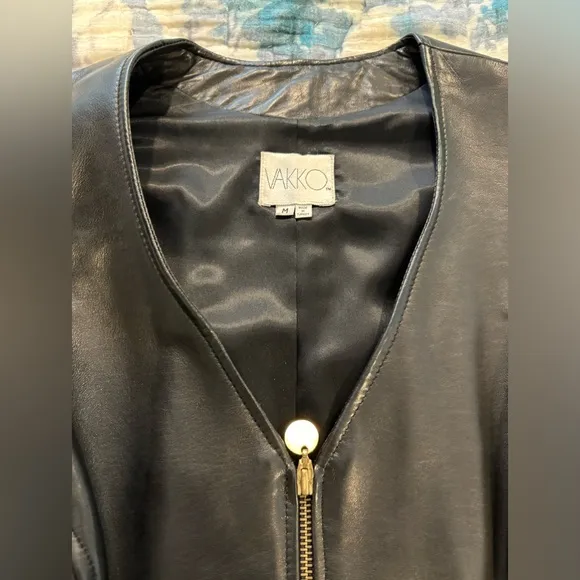 Vakko Black Leather Vest Size Medium
