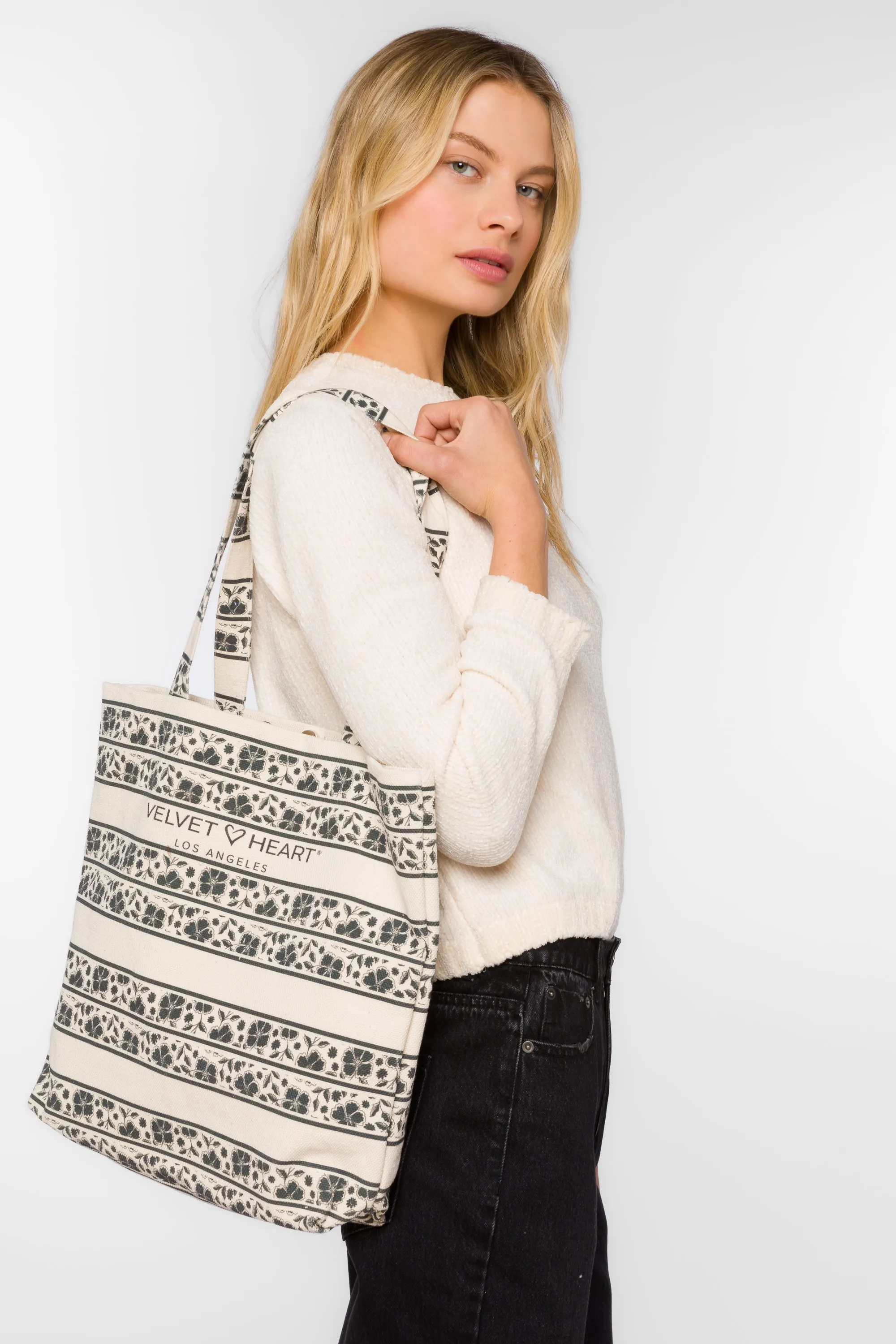Velvet Heart Floral Bag