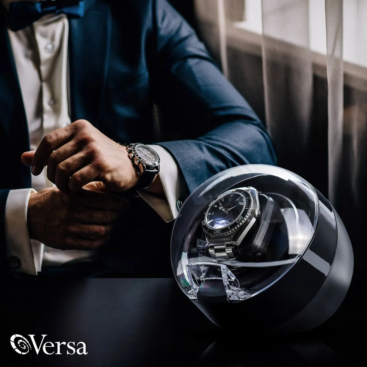 Versa Single Watch Winder- Black