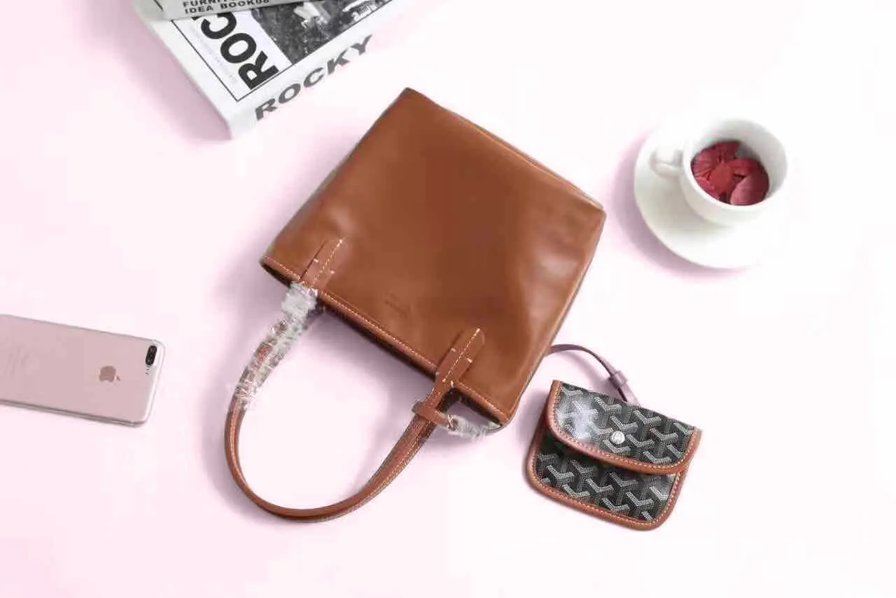 Veyra Revesible Mini Tote