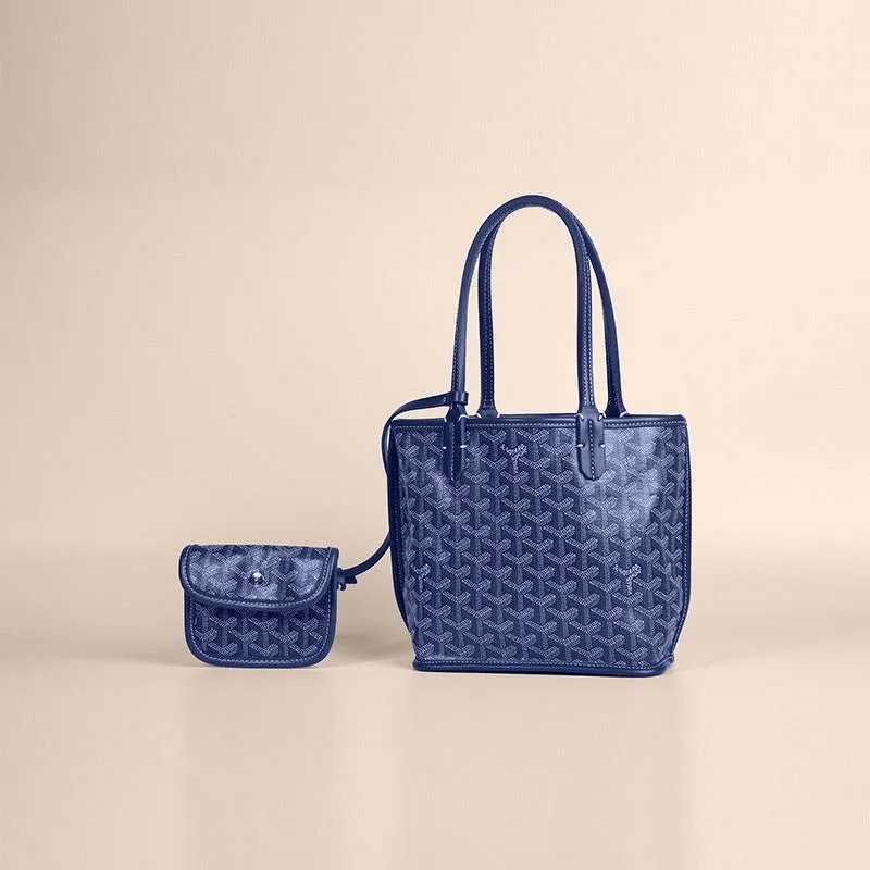 Veyra Revesible Mini Tote