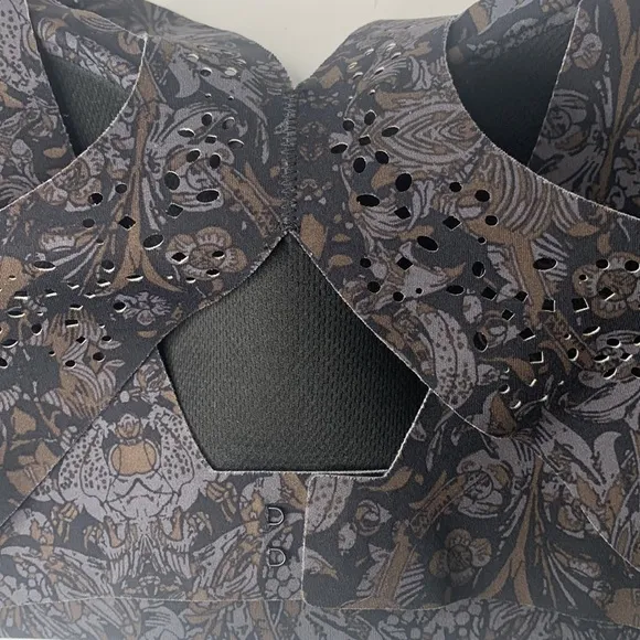 Victoria Sport Angel Max VSX gray floral yoga sports bra