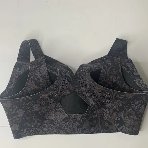 Victoria Sport Angel Max VSX gray floral yoga sports bra