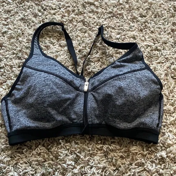 Victorias Secret Sport Knockout Front Zip Sports Bra