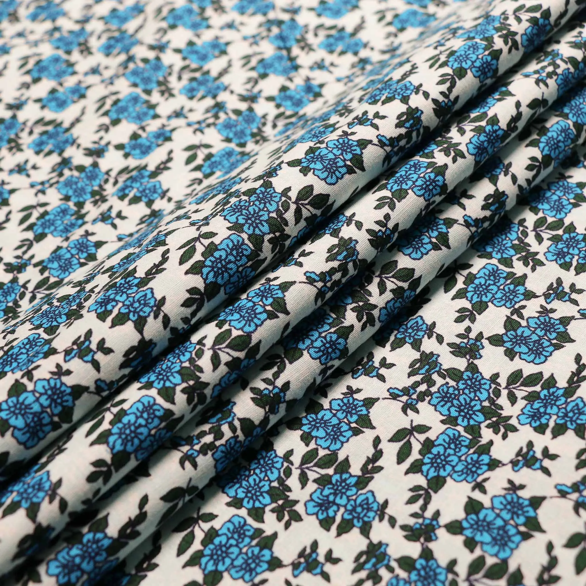 Vintage 100% Cotton Fabric - Pale blue