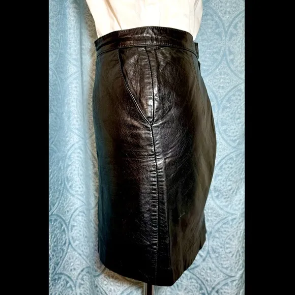 Vintage 80s 90s Authentic Soft Leather Mini Skirt
