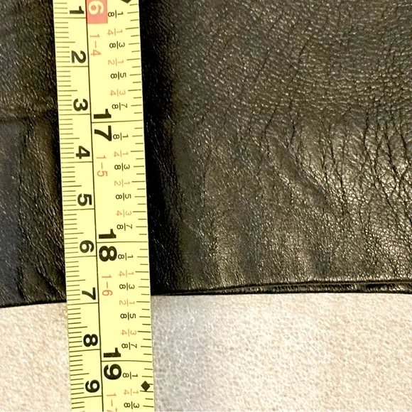 Vintage 80s 90s Authentic Soft Leather Mini Skirt
