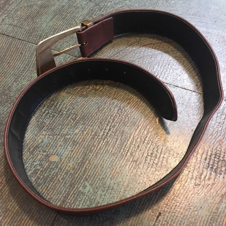 Vintage 80s 90s Ginnie Johansen brown leather belt with bog brass buckle // size medium