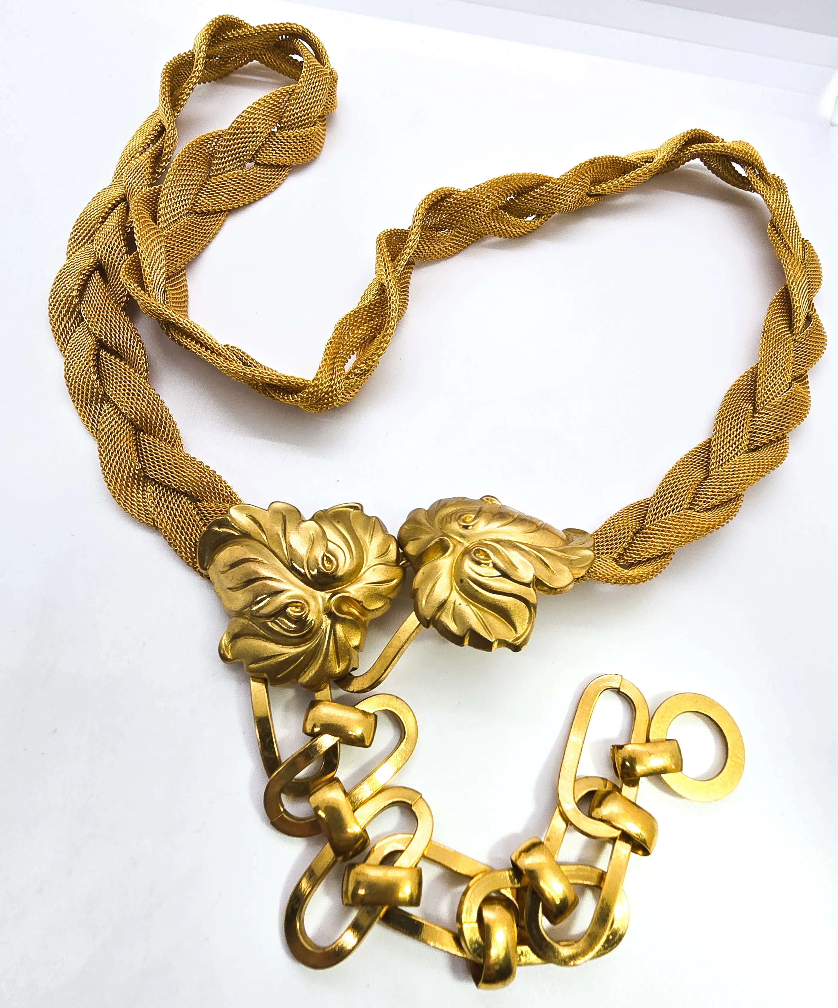 Vintage Double leaf gold toned mesh retro large Modernist buckle belt