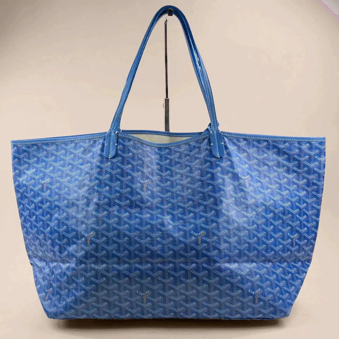 Vivara Signature Carryall