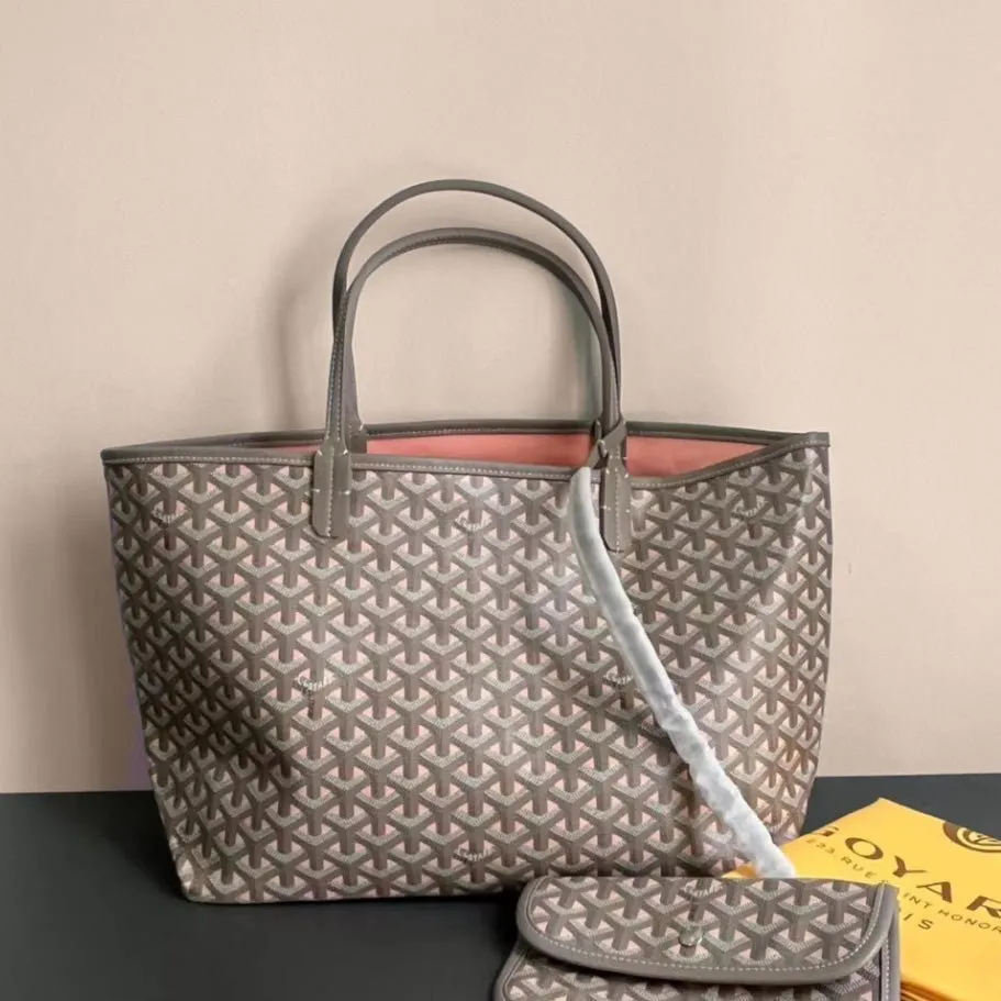 Vivara Signature Carryall