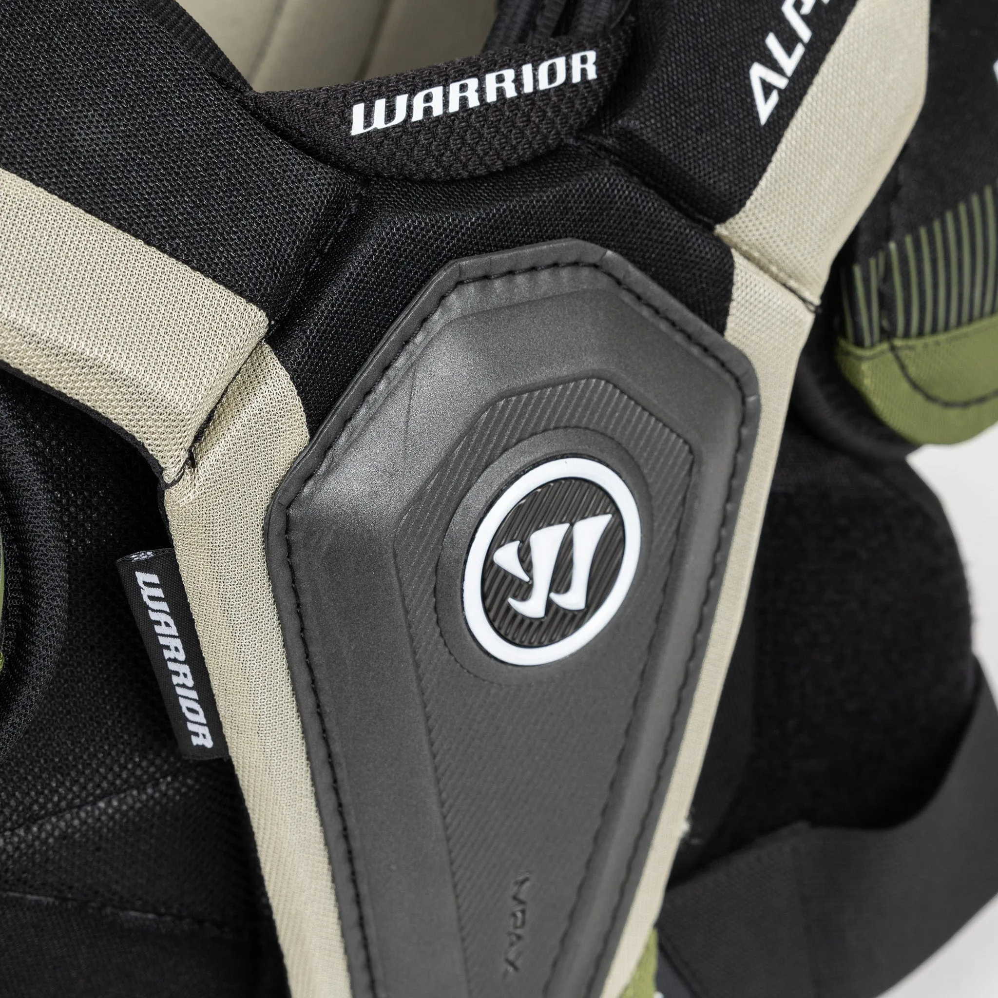 Warrior Alpha Lite Senior Hockey Shoulder Pads