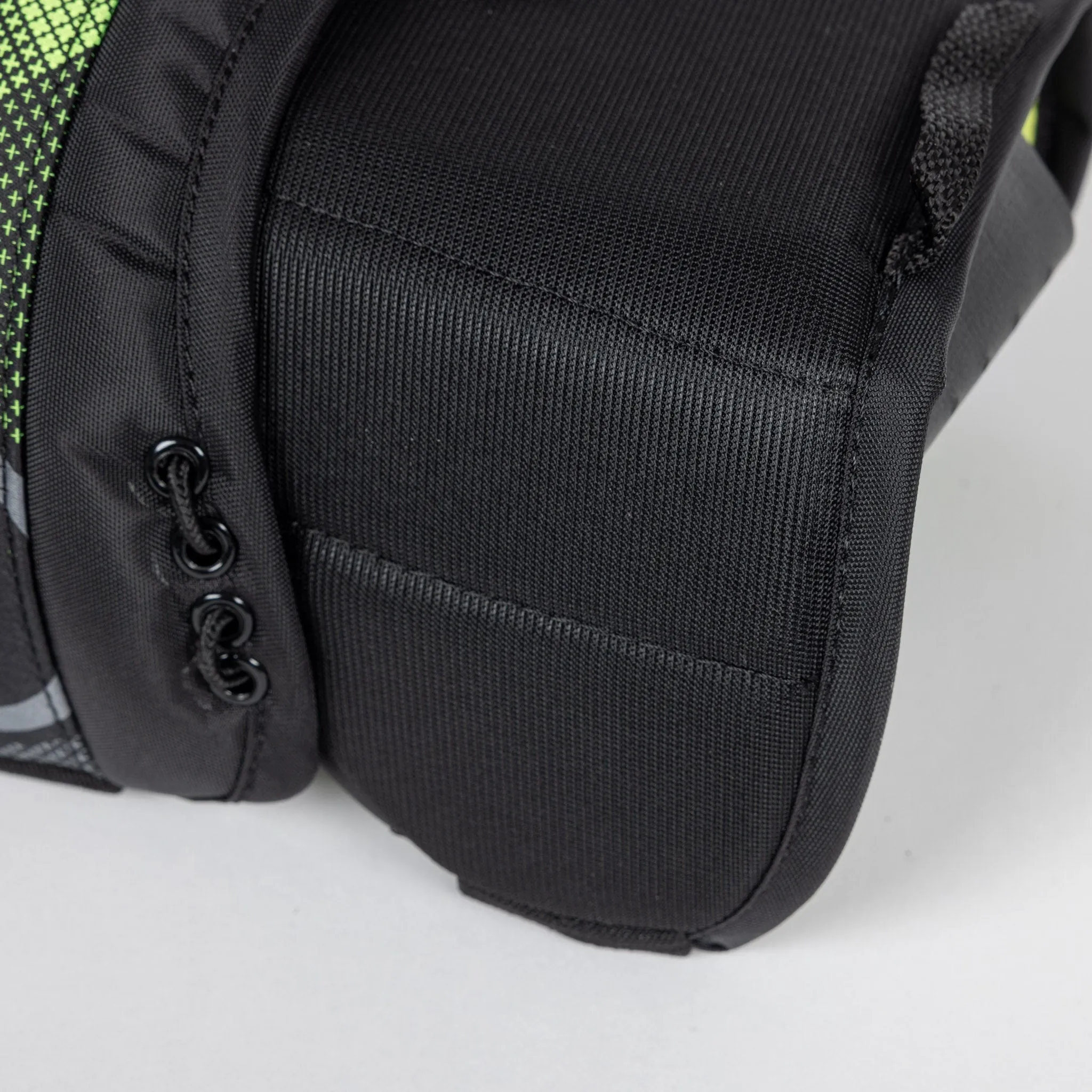 Warrior Ritual X4 E  Senior Goalie Knee Pads